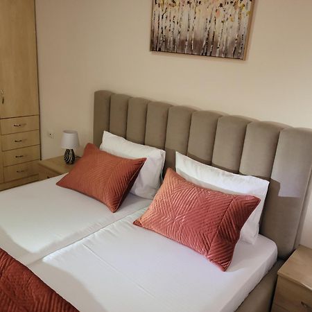 Gledis Apartment Tirana - Panoramic City Terrace Zewnętrze zdjęcie